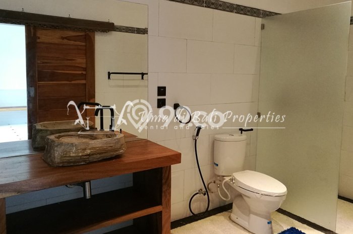 Rumah Kontrakan Badung LT 100m2 LB 90m2 Kawasan Umalas Rumah Kontrakan Badung LT 100m2 LB 90m2 Kawasan Umalas