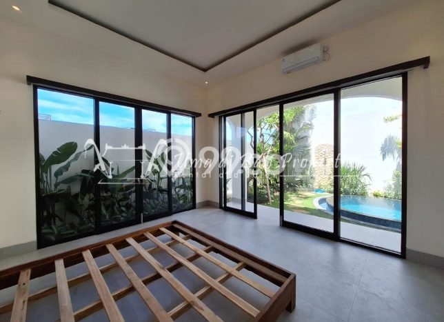 Rumah Sewa Badung LT 300m2 LB 200m2 Kawasan Munggu Rumah Sewa Badung LT 300m2 LB 200m2 Kawasan Munggu