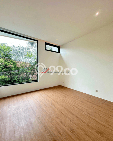 Rumah Mewah LB 262m2 Siap Pakai Desain Elegan di Kemang, Jakarta Selatan Rumah Mewah LB 262m2 Siap Pakai Desain Elegan di Kemang, Jakarta Selatan