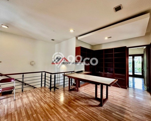 Dijual Rumah Mewah Megah Dengan View Cantik di Lebak Bulus, Jakarta Selatan Dijual Rumah Mewah Megah Dengan View Cantik di Lebak Bulus, Jakarta Selatan