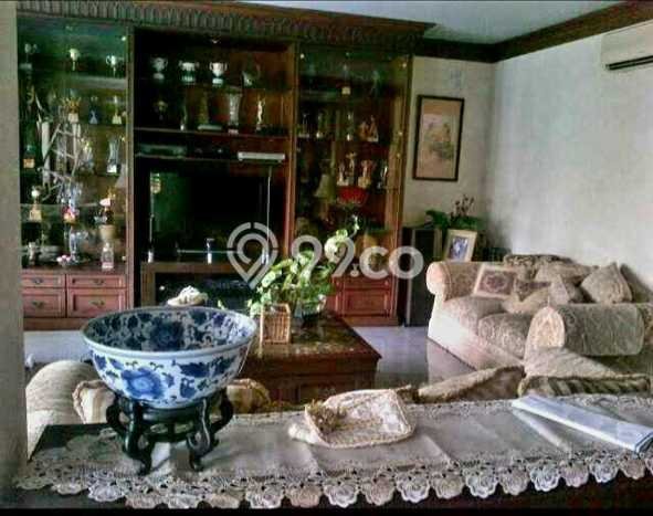 Dijual Rumah Mewah Elegan Dengan View Eksklusif di Pondok Indah, Jakarta Selatan Dijual Rumah Mewah Elegan Dengan View Eksklusif di Pondok Indah, Jakarta Selatan