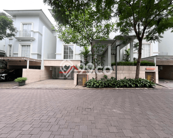 Dijual Rumah Luas Megah Dengan View Cantik di Lebak Bulus, Jakarta Selatan Dijual Rumah Luas Megah Dengan View Cantik di Lebak Bulus, Jakarta Selatan