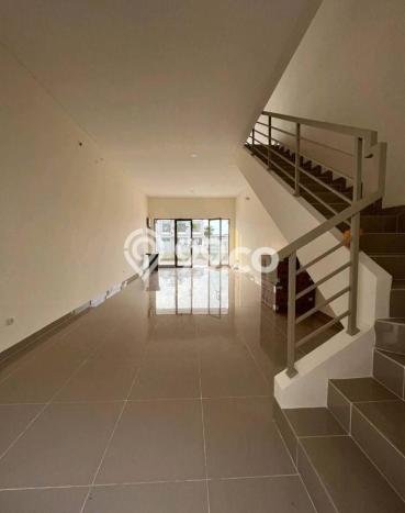 Unit Ruko Disewakan di Gading Serpong di Area Ramai & Strategis Unit Ruko Disewakan di Gading Serpong di Area Ramai & Strategis