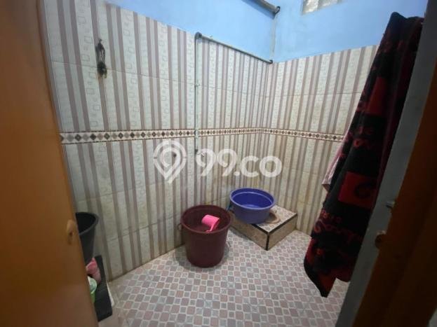 Hunian Eksklusif Siap Huni LT 300m2 di Cipondoh, Tangerang Hunian Eksklusif Siap Huni LT 300m2 di Cipondoh, Tangerang