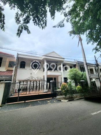 Hunian Eksklusif Dijual LT 300m2 di Kelapa Gading, Jakarta Utara Hunian Eksklusif Dijual LT 300m2 di Kelapa Gading, Jakarta Utara