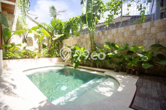 Tersedia Vila Kawasan , Dimensi 150m2m², Lingkungan nyaman untuk keluarga Tersedia Vila Kawasan , Dimensi 150m2m², Lingkungan nyaman untuk keluarga