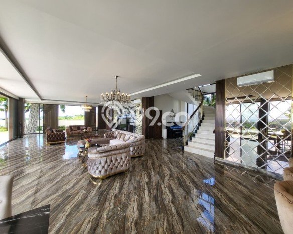 FOR SALE! Vila Kawasan , Luas 800m2m², Lokasi Strategis FOR SALE! Vila Kawasan , Luas 800m2m², Lokasi Strategis