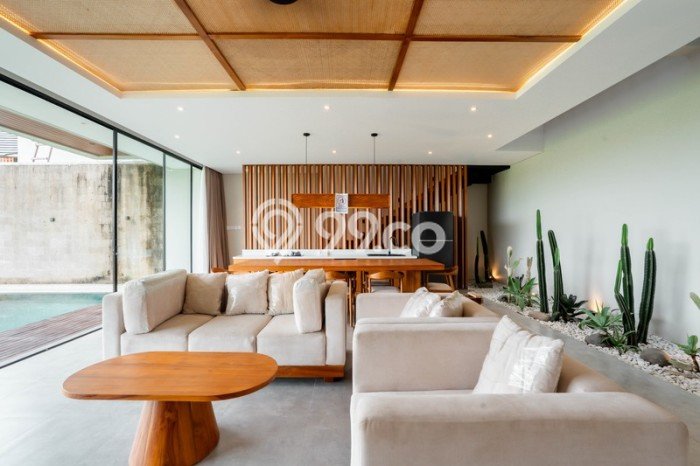 FOR SALE! Vila Kawasan , Area 188m2m², Posisi Premium FOR SALE! Vila Kawasan , Area 188m2m², Posisi Premium