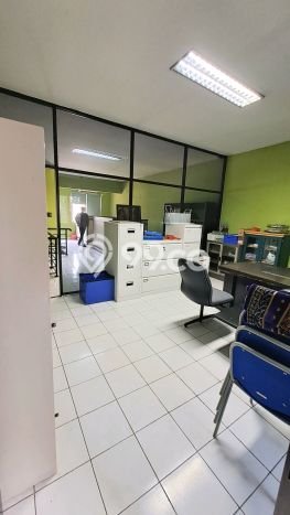 Ruko Dijual di Bekasi LT 103m2 & LB 125m2 Lokasi Terbaik! Ruko Dijual di Bekasi LT 103m2 & LB 125m2 Lokasi Terbaik!