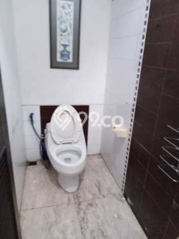 Siap Huni Rumah Mewah 5 Kamar di Kelapa Gading Dekat ke Mana Pun Siap Huni Rumah Mewah 5 Kamar di Kelapa Gading Dekat ke Mana Pun