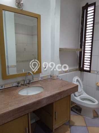 Siap Huni Rumah Mewah 5 Kamar di Kelapa Gading Dekat ke Mana Pun Siap Huni Rumah Mewah 5 Kamar di Kelapa Gading Dekat ke Mana Pun