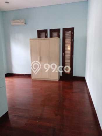 Siap Huni Rumah Mewah 5 Kamar di Kelapa Gading Dekat ke Mana Pun Siap Huni Rumah Mewah 5 Kamar di Kelapa Gading Dekat ke Mana Pun
