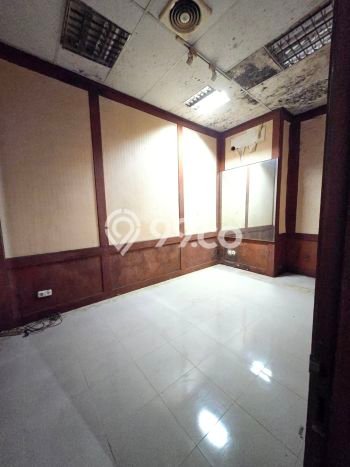 Ruko paling strategis disewakan di Kelapa Gading Jakarta Utara Ruko paling strategis disewakan di Kelapa Gading Jakarta Utara