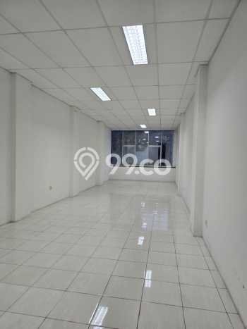 Untuk Dijual! Kantor di Kedoya Jakarta Barat LT 288m2 / LB 720m2 Kawasan Strategis Untuk Dijual! Kantor di Kedoya Jakarta Barat LT 288m2 / LB 720m2 Kawasan Strategis