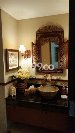 Hunian Apartemen Eksklusif untuk Dijual di Jakarta Barat dengan 4 BR & 4 Kamar Mandi Hunian Apartemen Eksklusif untuk Dijual di Jakarta Barat dengan 4 BR & 4 Kamar Mandi