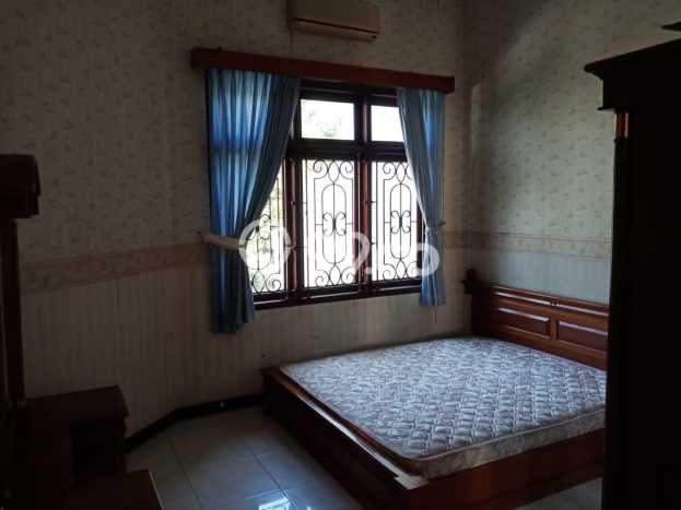 Rumah di Semarang Selatan, Semarang, Luas 300m2m² LB 200m2m² Rumah di Semarang Selatan, Semarang, Luas 300m2m² LB 200m2m²