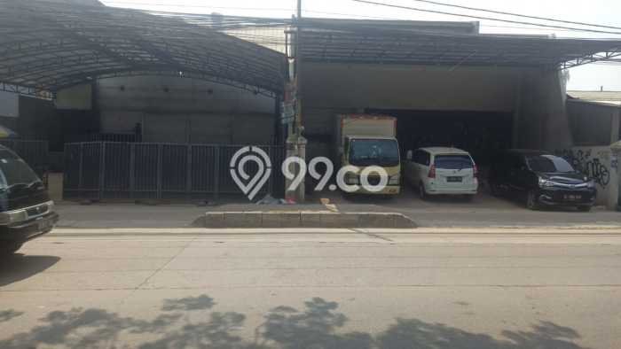 Unit Gudang Dijual di Karawaci Tangerang Luas Tanah 681m2, Luas Bangunan 670m2 Unit Gudang Dijual di Karawaci Tangerang Luas Tanah 681m2, Luas Bangunan 670m2