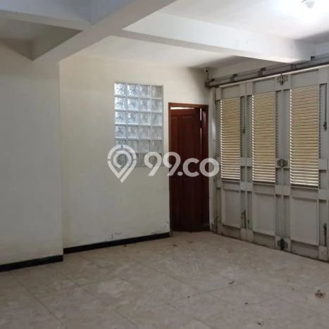 Rumah 3 KT 3 KM LT 717m2m², Luas Bangunan 700m2m² di Ngaliyan, Semarang Rumah 3 KT 3 KM LT 717m2m², Luas Bangunan 700m2m² di Ngaliyan, Semarang