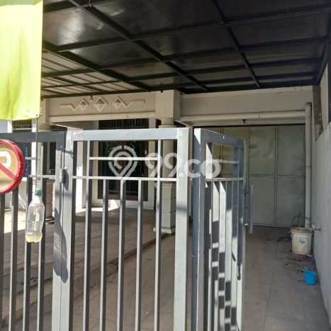 For Sale Rumah Mewah Exclusive di Kelapa Dua, Tangerang For Sale Rumah Mewah Exclusive di Kelapa Dua, Tangerang