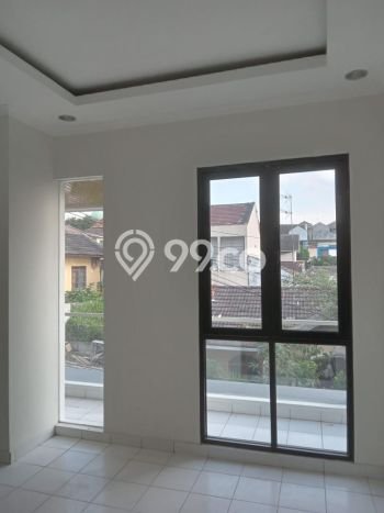 Rumah Minimalis 3 KT di Srondol Semarang Semi Furnished Rumah Minimalis 3 KT di Srondol Semarang Semi Furnished
