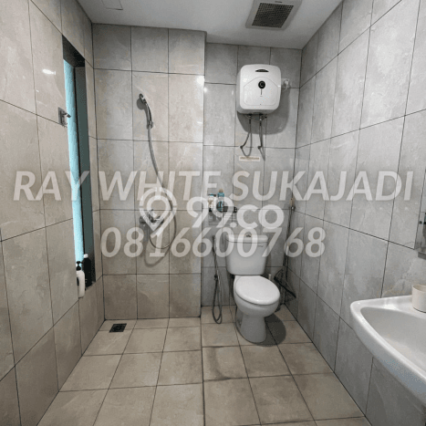 Rumah Elit Modern Tanpa Renovasi di Kota Baru Parahyangan Bandung Rumah Elit Modern Tanpa Renovasi di Kota Baru Parahyangan Bandung