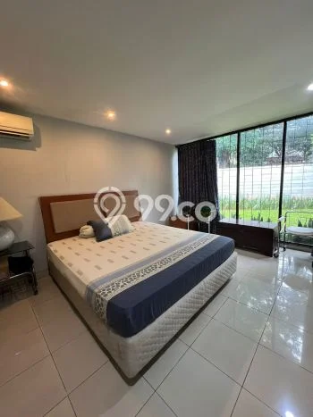 Hunian Mewah LB 194m2 Siap Huni Desain Elegan di Pangkalan Jati, Depok Hunian Mewah LB 194m2 Siap Huni Desain Elegan di Pangkalan Jati, Depok
