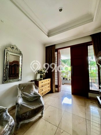 Ready to Use! Luxury House LT 473m2 Desain Modern di Pondok Indah Ready to Use! Luxury House LT 473m2 Desain Modern di Pondok Indah