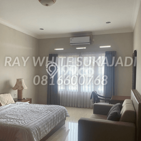 Rumah Luxury di Bandung Lokasi Strategis Kondisi Baik Rumah Luxury di Bandung Lokasi Strategis Kondisi Baik