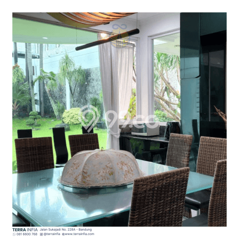Dijual Rumah Mewah Megah Dengan View Cantik di Dago, Bandung Dijual Rumah Mewah Megah Dengan View Cantik di Dago, Bandung