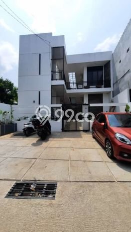 Rumah Kost Dijual Lokasi Tembalang, Semarang, 16 Kamar Tidur, 16 Kamar Mandi, 296m2 Rumah Kost Dijual Lokasi Tembalang, Semarang, 16 Kamar Tidur, 16 Kamar Mandi, 296m2