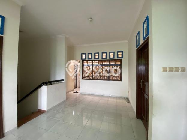 Rumah Modern Minimalis 5 KT Bisa Langsung Pindah di Tembalang Rumah Modern Minimalis 5 KT Bisa Langsung Pindah di Tembalang