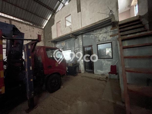 Gudang Dijual Lokasi Stratagis di Gajah Mungkur Semarang Cocok untuk Investasi Gudang Dijual Lokasi Stratagis di Gajah Mungkur Semarang Cocok untuk Investasi
