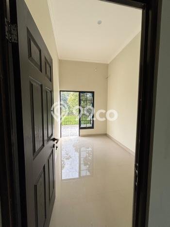 Unit Kost Dijual di Kawasan Tembalang Semarang dengan 5 KT Unit Kost Dijual di Kawasan Tembalang Semarang dengan 5 KT