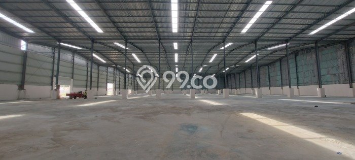 Unit Gudang Disewa Lokasi Sepatan, Tangerang Spesifikasi Luas Bangunan 2800m2 Unit Gudang Disewa Lokasi Sepatan, Tangerang Spesifikasi Luas Bangunan 2800m2