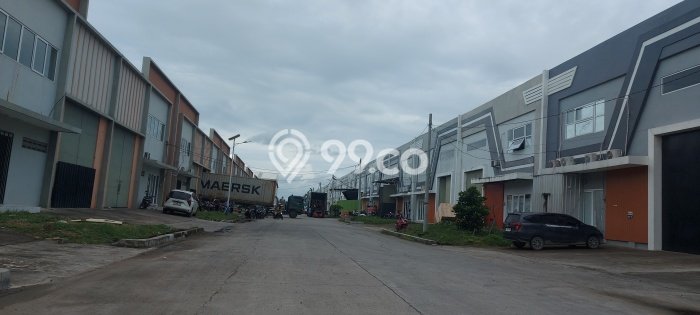 Disewakan Gudang di Pakuhaji Tangerang LT 2000m2, LB 1672m2 Disewakan Gudang di Pakuhaji Tangerang LT 2000m2, LB 1672m2