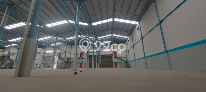 Gudang disewakan lokasi strategis Tigaraksa Tangerang 950m2 Gudang disewakan lokasi strategis Tigaraksa Tangerang 950m2