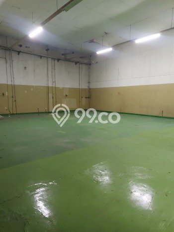Gudang Disewa di Tangerang dengan LB 5000m2 Area Komersial Ramai Gudang Disewa di Tangerang dengan LB 5000m2 Area Komersial Ramai
