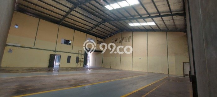 Gudang disewakan lokasi strategis Karawaci Tangerang 972m2 Gudang disewakan lokasi strategis Karawaci Tangerang 972m2