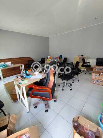 Unit Gudang disewakan di Curug Tangerang dengan LT 287m2 / LB 250m2 Unit Gudang disewakan di Curug Tangerang dengan LT 287m2 / LB 250m2