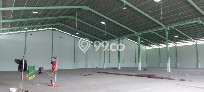 Unit Gudang Disewa Lokasi Sepatan, Tangerang Spesifikasi Luas Bangunan 2016m2 Unit Gudang Disewa Lokasi Sepatan, Tangerang Spesifikasi Luas Bangunan 2016m2