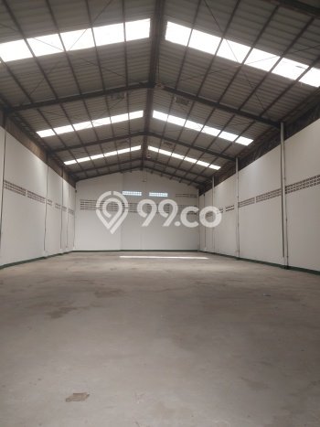 Unit Gudang Disewa Lokasi Cipondoh, Tangerang Spesifikasi Luas Bangunan 448m2 Unit Gudang Disewa Lokasi Cipondoh, Tangerang Spesifikasi Luas Bangunan 448m2