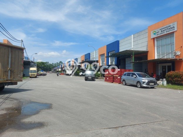 Gudang Dijual di Prime Area Tangerang Luas 275m2 Gudang Dijual di Prime Area Tangerang Luas 275m2