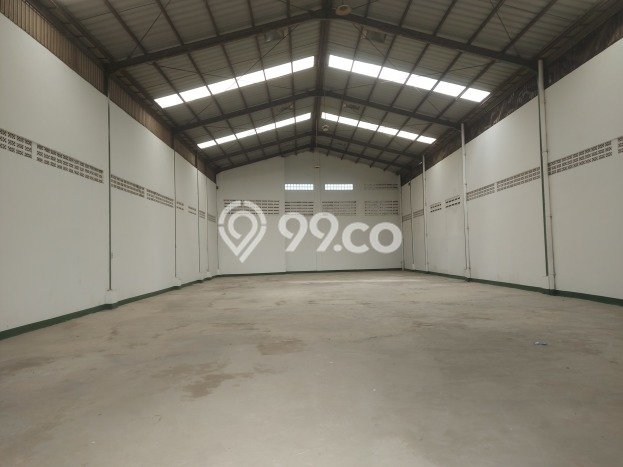 Unit Gudang Disewa Lokasi Cipondoh, Tangerang Spesifikasi Luas Bangunan 448m2 Unit Gudang Disewa Lokasi Cipondoh, Tangerang Spesifikasi Luas Bangunan 448m2