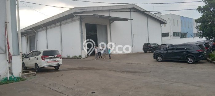Gudang Disewakan di Area Ramai Karawaci, Tangerang Gudang Disewakan di Area Ramai Karawaci, Tangerang