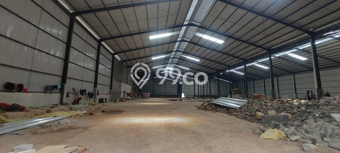 Gudang disewakan di Kebon Jeruk Jakarta Barat dengan luas bangunan 1740m2 Gudang disewakan di Kebon Jeruk Jakarta Barat dengan luas bangunan 1740m2