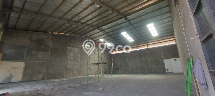 Unit Gudang Disewakan di Lippo Karawaci di Area Ramai & Strategis Unit Gudang Disewakan di Lippo Karawaci di Area Ramai & Strategis