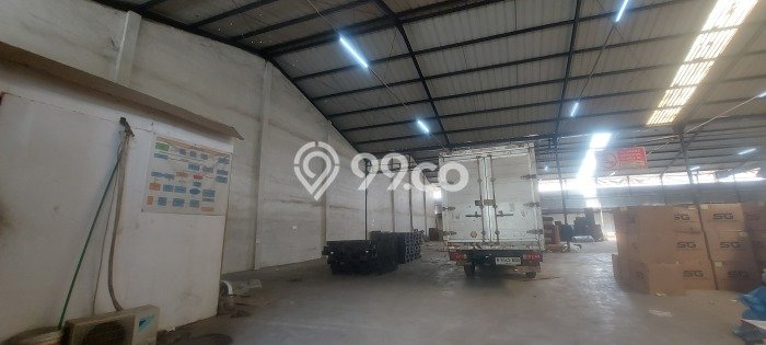 Unit Gudang Disewa Lokasi Cipondoh, Tangerang Spesifikasi Luas Bangunan 1600m2 Unit Gudang Disewa Lokasi Cipondoh, Tangerang Spesifikasi Luas Bangunan 1600m2