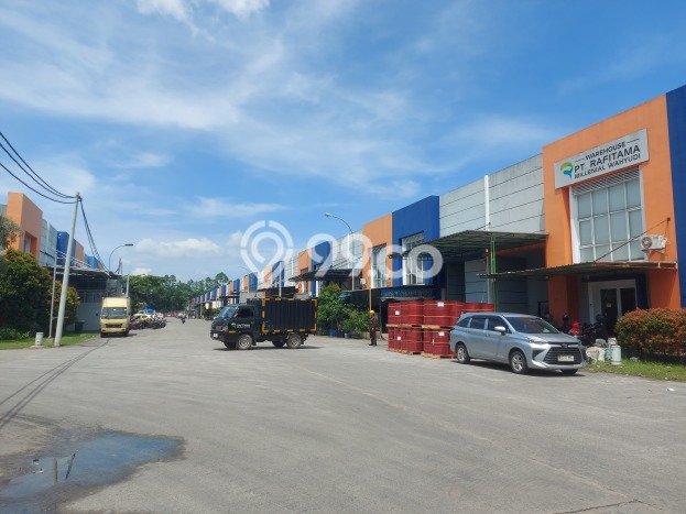 Gudang Dijual di Prime Area Tangerang Luas 275m2 Gudang Dijual di Prime Area Tangerang Luas 275m2