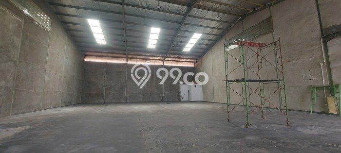 Unit Gudang Disewakan di Lippo Karawaci di Area Ramai & Strategis Unit Gudang Disewakan di Lippo Karawaci di Area Ramai & Strategis