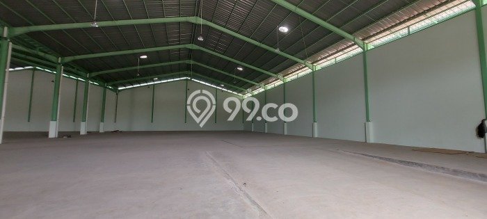 Area Strategis! Disewakan Gudang Lokasi Sepatan, Tangerang Cocok untuk Bisnis Area Strategis! Disewakan Gudang Lokasi Sepatan, Tangerang Cocok untuk Bisnis